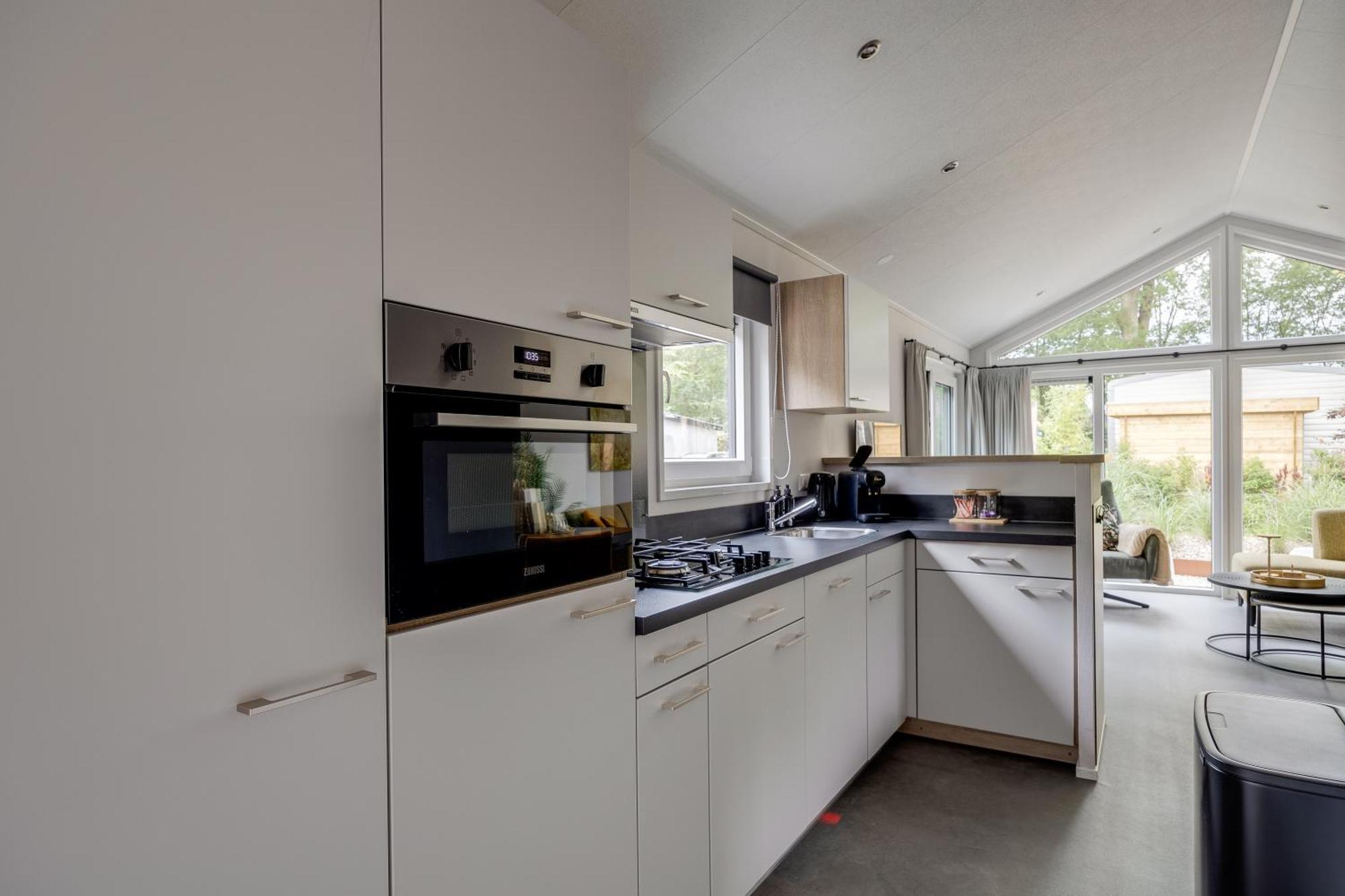Modern Ingericht Chalet Op Groen Park Op De Veluwe Epe Zewnętrze zdjęcie