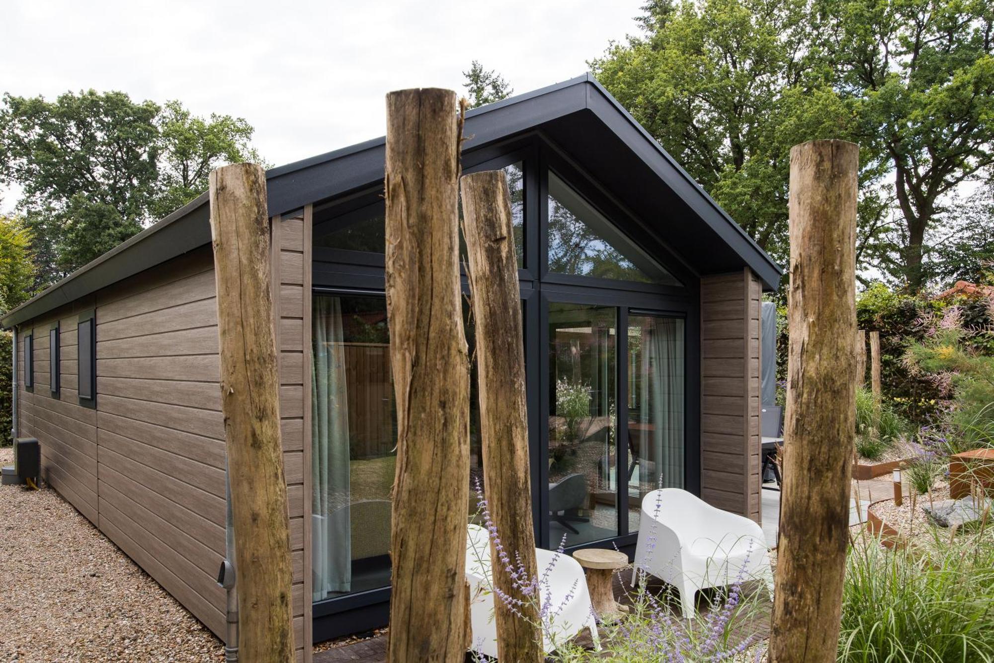 Modern Ingericht Chalet Op Groen Park Op De Veluwe Epe Zewnętrze zdjęcie